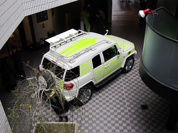 FJ × イドウテラダモケイ店 at AXISビル 1階 中庭